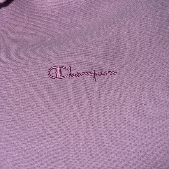 Champion pink crewneck. Warm and thick good for winter - Picture 2 of 3